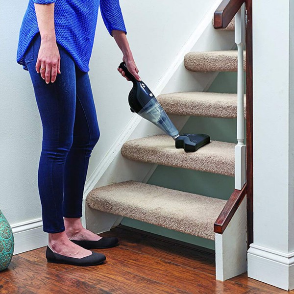 Пылесос аккумуляторный BLACK+DECKER NSVA315J (108460) Пылесос аккумуляторный BLACK+DECKER NSVA315J (108460)