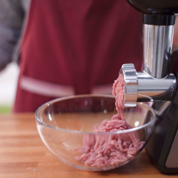 Мясорубка BLACK+DECKER BXMMA1000E (108480) Мясорубка BLACK+DECKER BXMMA1000E (108480)