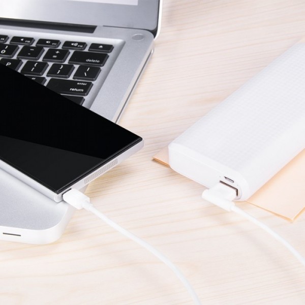 Кабель для зарядки телефона USB - micro USB HOCO UPM10 L образный Белый (70132) Кабель для зарядки телефона USB - micro USB HOCO UPM10 L образный Белый (70132)