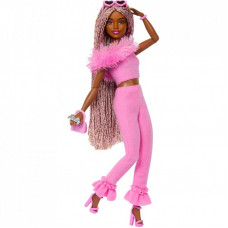 Кукла Barbie Barbiecore модница в костюме с перьями (HYV28)