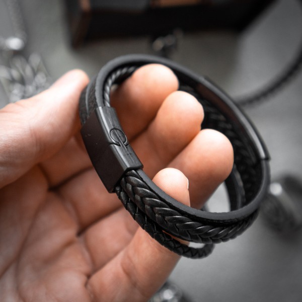 Браслет мужской кожаный METAL COLOR: A3 черный плетеный 15-17 см (2052321795) Браслет мужской кожаный METAL COLOR: A3 черный плетеный 15-17 см (2052321795)